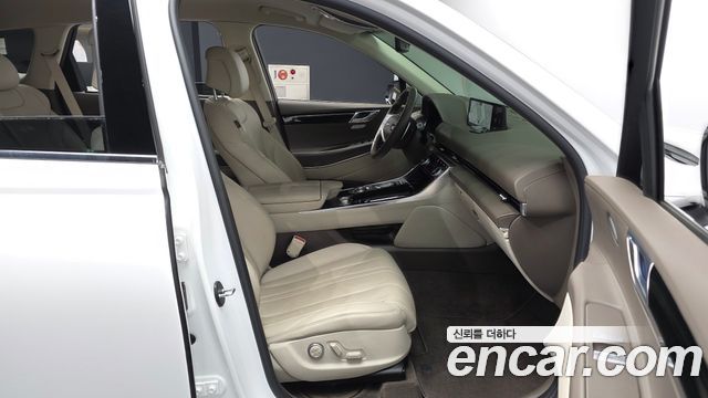 Genesis GV80 2022 — photo 17