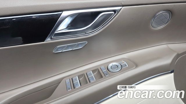 Genesis GV80 2022 — photo 30