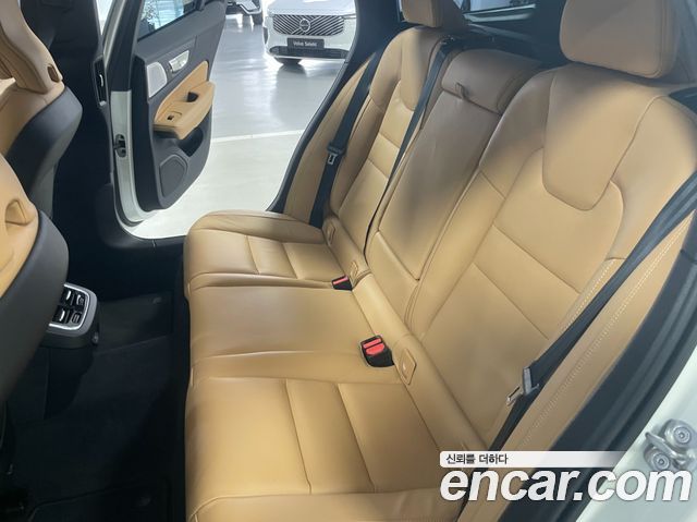 Volvo V60 2026 — photo 11