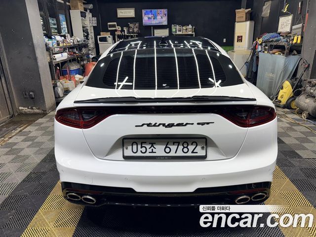 Kia Stinger 2019 — photo 2
