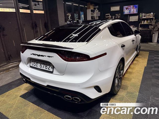 Kia Stinger 2019 — photo 4
