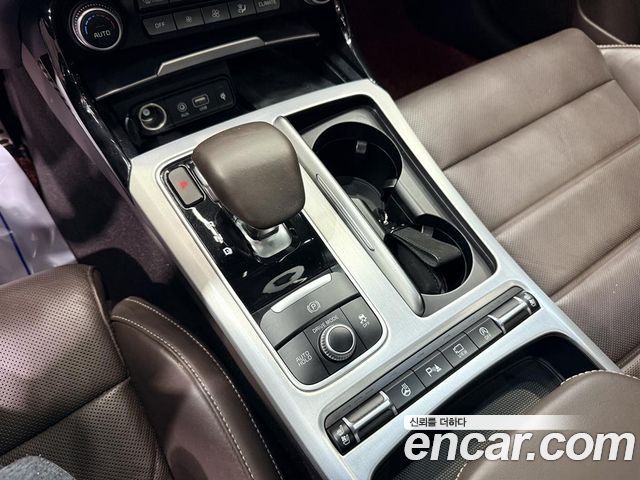 Kia Stinger 2019 — photo 7