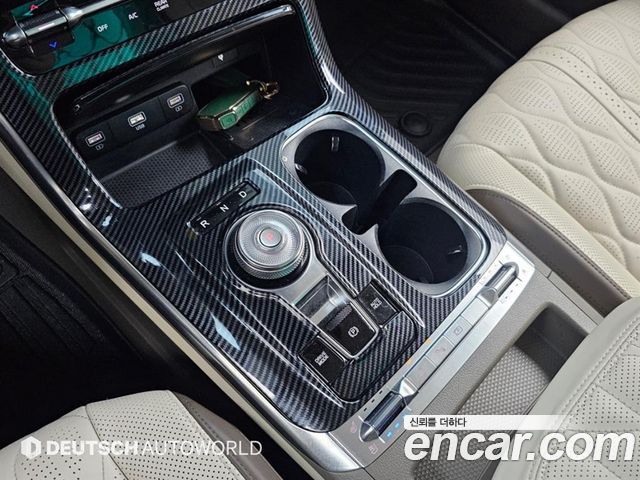 Kia Canival 2021 — photo 9
