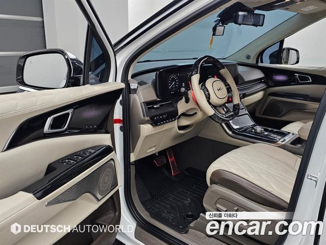 Kia Canival 2021 — photo 10