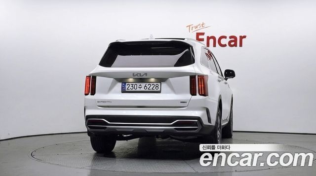 Kia Sorento 2023 — photo 4
