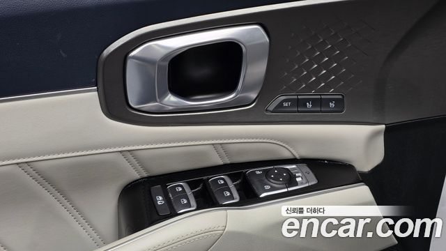 Kia Sorento 2023 — photo 25