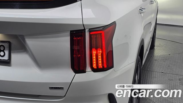 Kia Sorento 2023 — photo 9