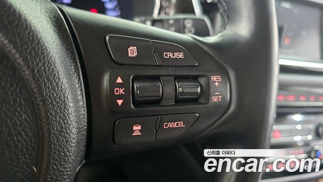 Kia Canival 2020 — photo 23