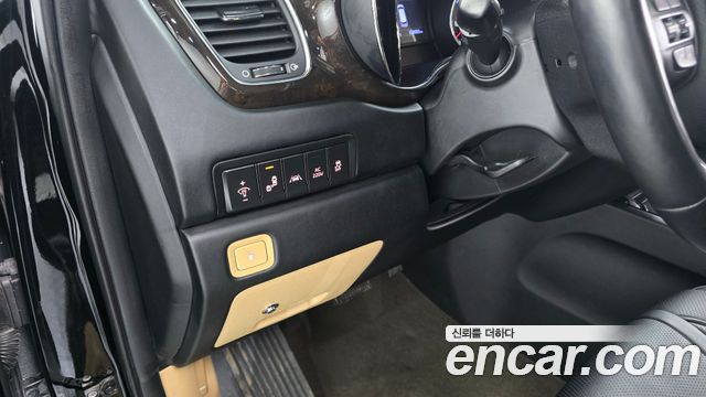 Kia Canival 2020 — photo 26