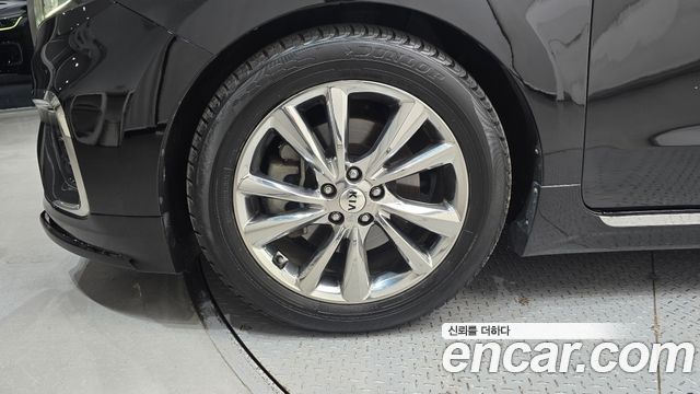 Kia Canival 2020 — photo 7