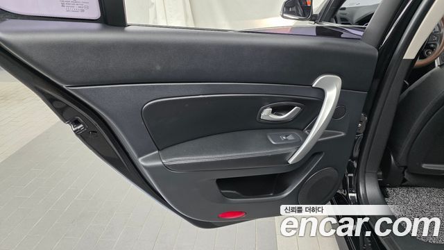 Renault Korea SM5  2018 — photo 15