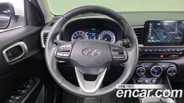 Hyundai Venue 2020 — photo 19
