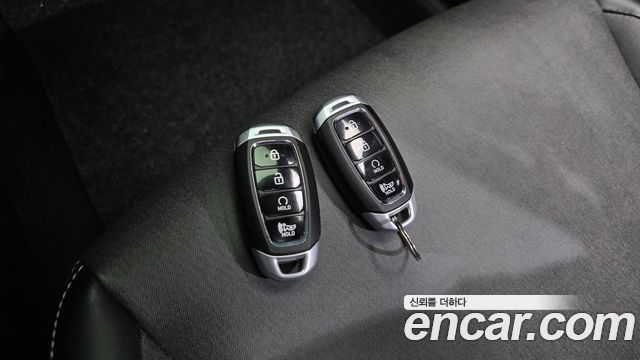 Hyundai Venue 2020 — photo 29