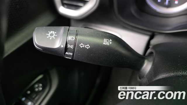 Hyundai Venue 2020 — photo 31