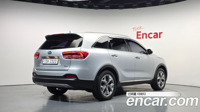 Kia Sorento 2015 — photo 2