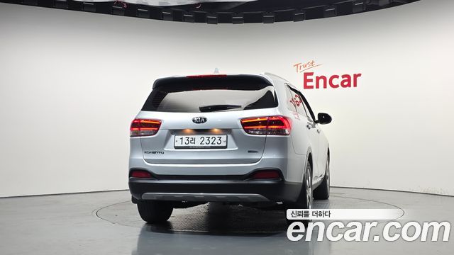 Kia Sorento 2015 — photo 4