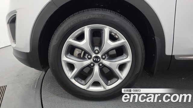 Kia Sorento 2015 — photo 5