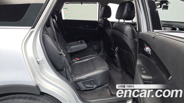 Kia Sorento 2015 — photo 12