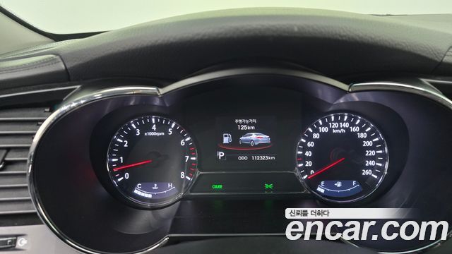 Kia K5 2011 — photo 8