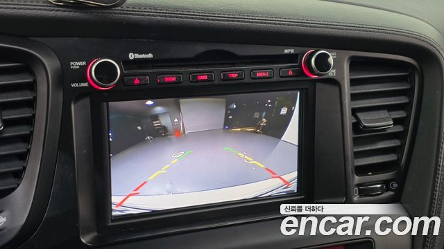 Kia K5 2011 — photo 14