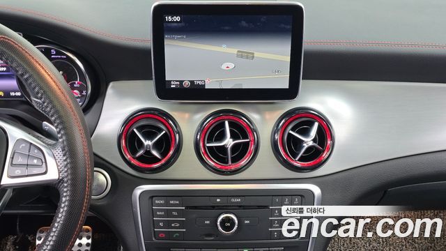 Mercedes-Benz CLA-Class 2015 — photo 18