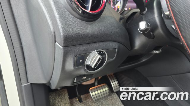 Mercedes-Benz CLA-Class 2015 — photo 25