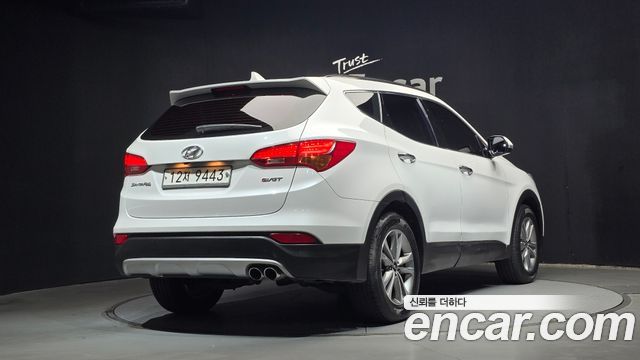Hyundai Santafe 2015 — photo 2