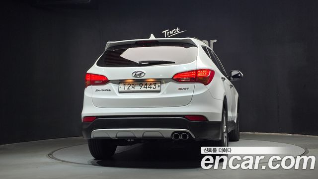 Hyundai Santafe 2015 — photo 4