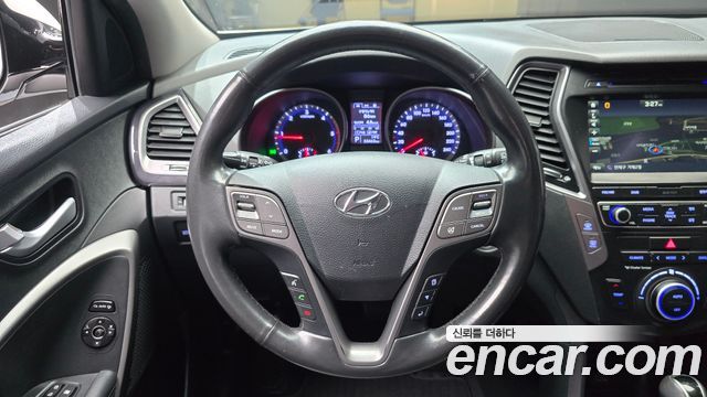 Hyundai Santafe 2015 — photo 13