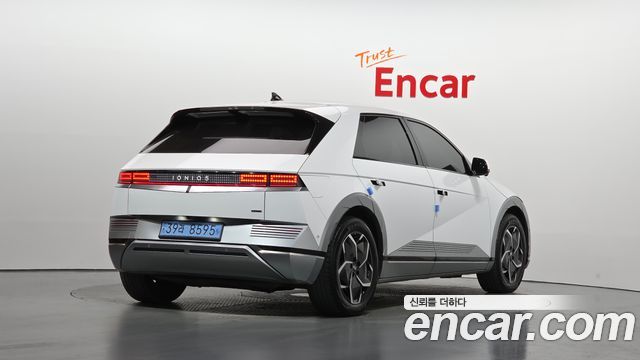 Hyundai Ioniq5 2022 — photo 2