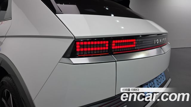 Hyundai Ioniq5 2022 — photo 9
