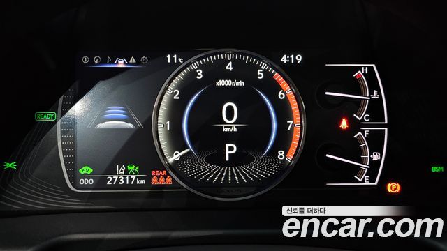 Lexus ES 2024 — photo 11