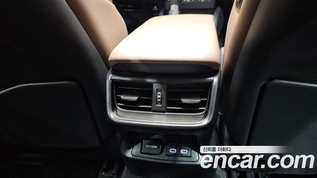 Lexus ES 2024 — photo 32