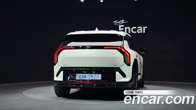 Kia EV3 2026 — photo 4