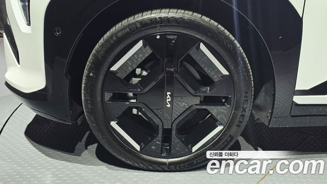 Kia EV3 2026 — photo 5