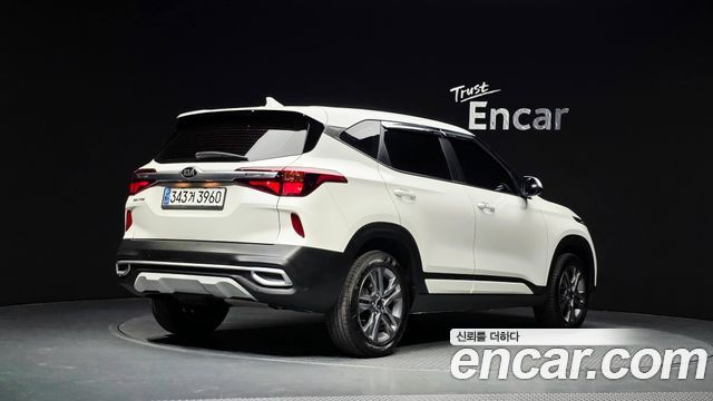 Kia Seltos 2021 — photo 2