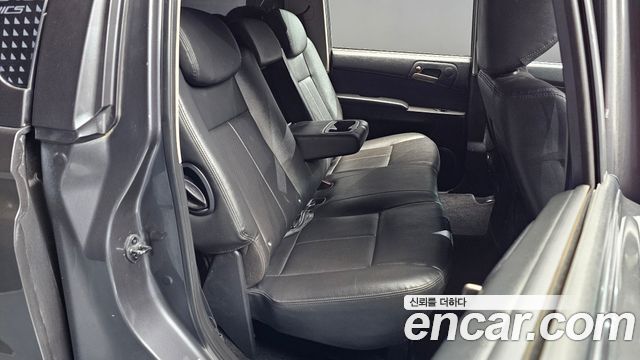 KG Mobility KORANDO 2017 — photo 17