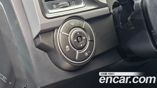KG Mobility KORANDO 2017 — photo 23