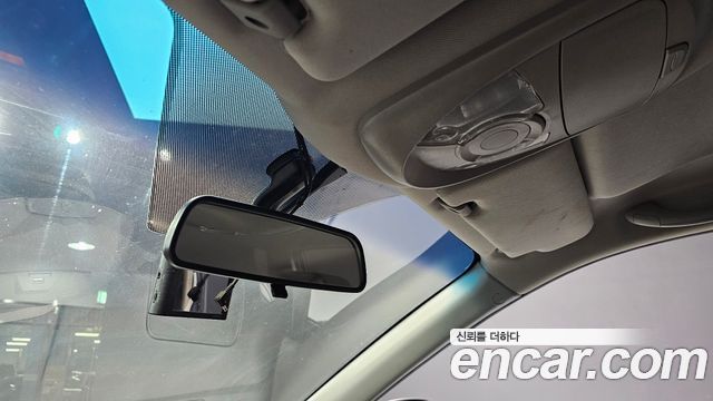 KG Mobility KORANDO 2017 — photo 29