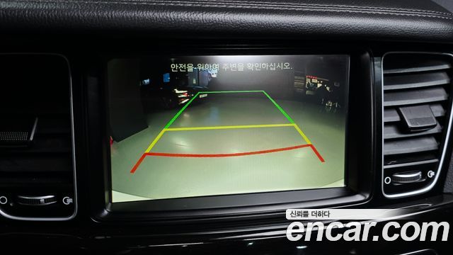 Kia K7 2016 — photo 16