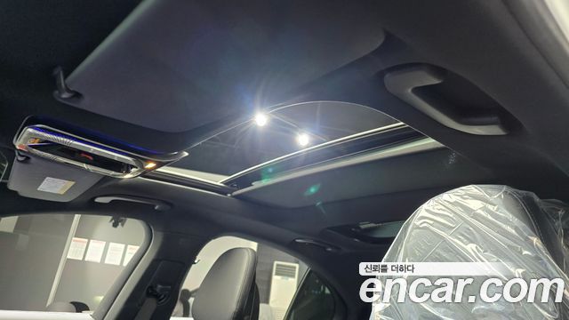 Mercedes-Benz E-Class 2025 — photo 26