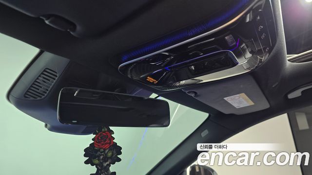 Mercedes-Benz E-Class 2025 — photo 29