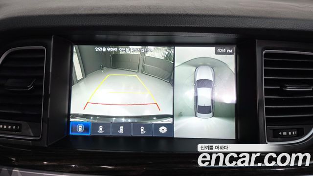 Genesis G80 2019 — photo 21