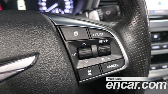 Genesis G80 2019 — photo 31