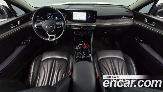 Kia K5 2022 — photo 10
