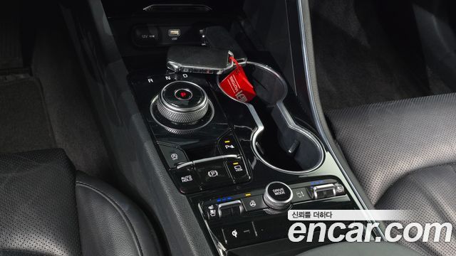 Kia K5 2022 — photo 12