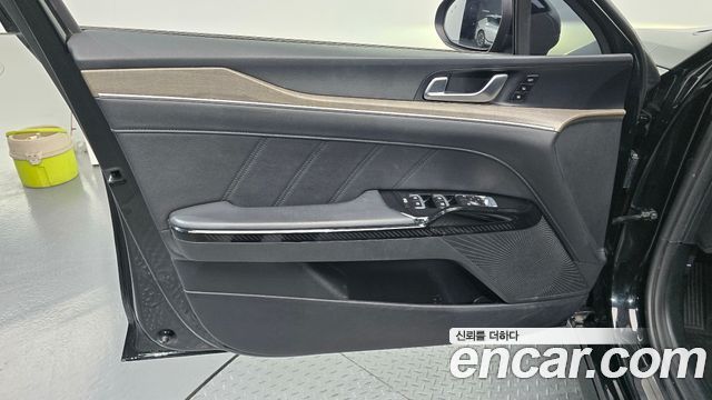 Kia K5 2022 — photo 14