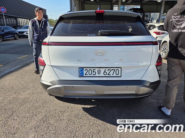 Hyundai Kona 2023 — photo 3