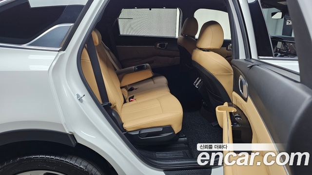 Kia Sorento 2023 — photo 18