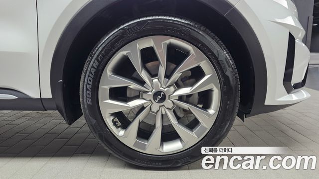 Kia Sorento 2023 — photo 7